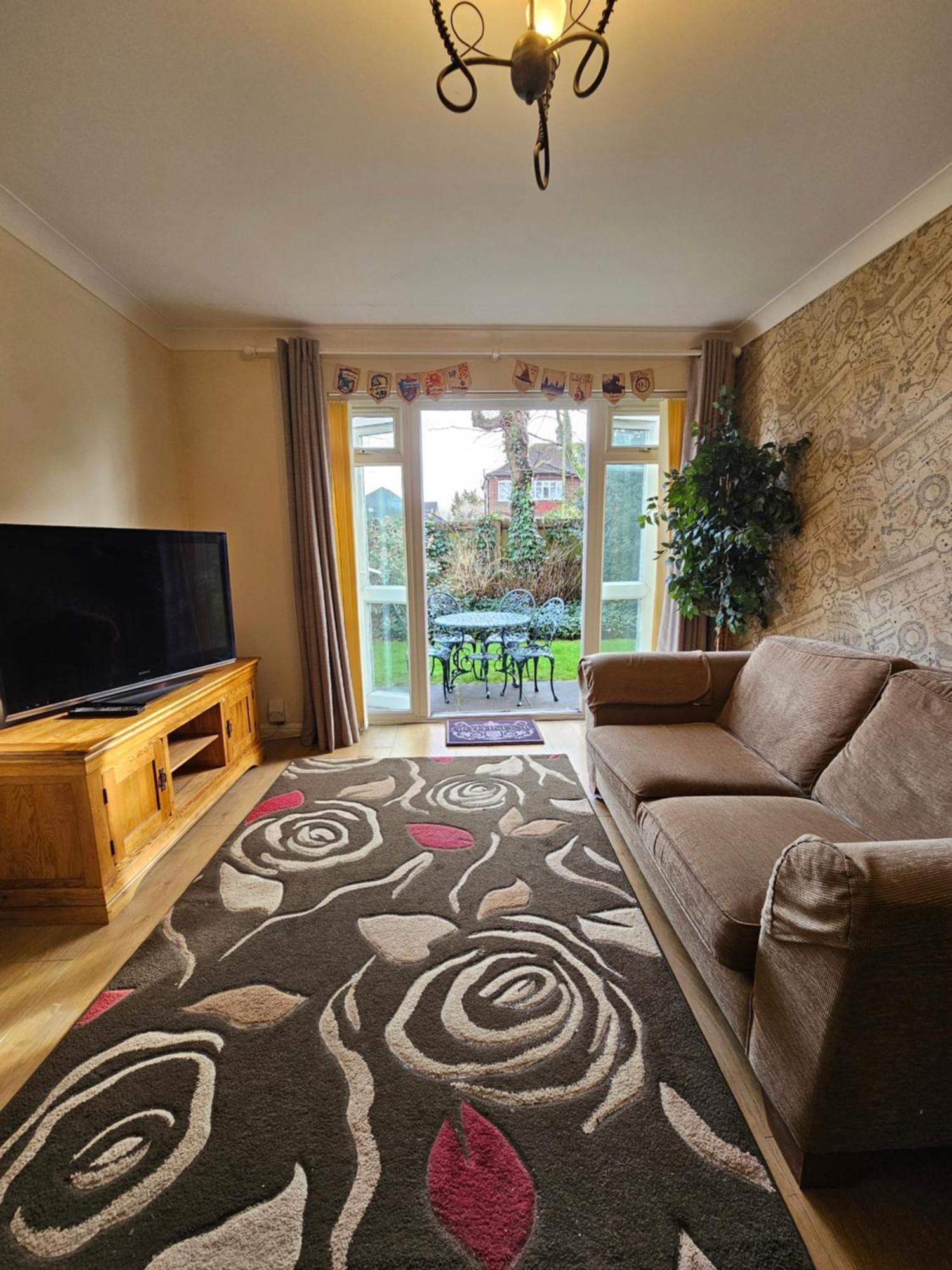 Harry Potter Hogwarts Apartment Watford  Esterno foto